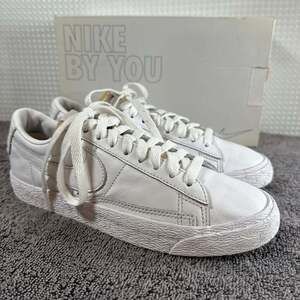 Nike Women's Blazer Low '77 Triple White Sneakers DC4769-101